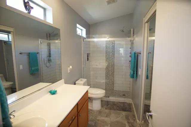 MLS: 6021290 Condo For Sale