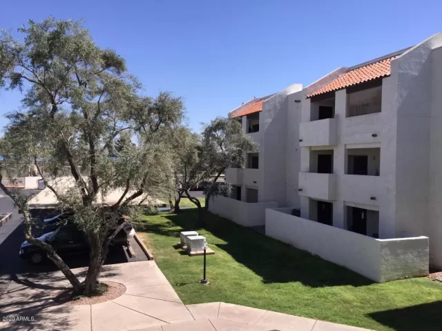 MLS: 6021294 Condo For Sale