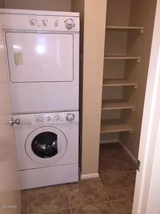 Photo #4: 6021294 Listing