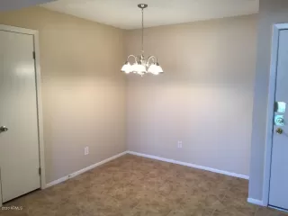 Photo #6: 6021294 Listing