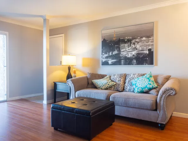 MLS: 6021478 Condo For Sale