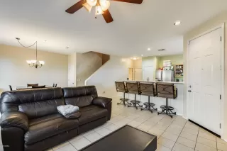 Photo #2: 6021488 Listing