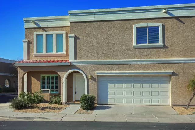 MLS: 6021698 Condo For Sale