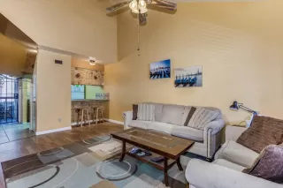 Photo #2: 6021757 Listing