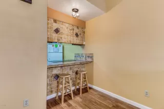 Photo #3: 6021757 Listing