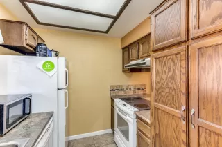 Photo #5: 6021757 Listing