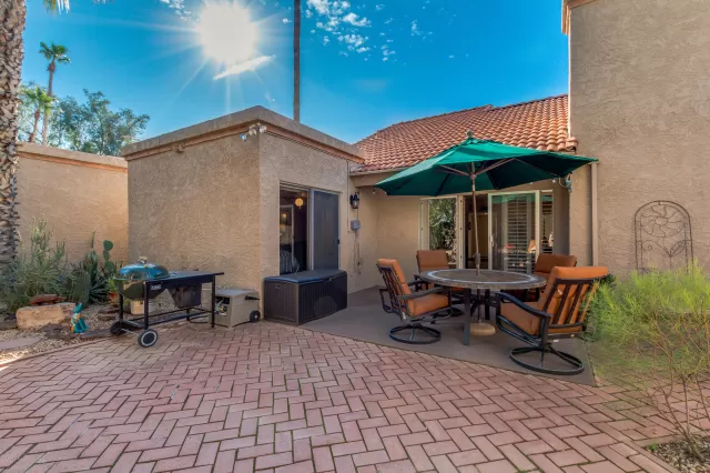 MLS: 6022312 Condo For Sale