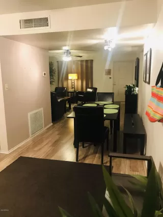 Photo #3: 6022316 Listing