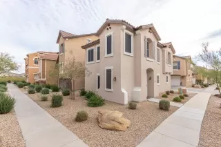 Photo #2: 6022363 Listing 