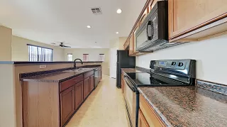 Photo #3: 6022383 Listing