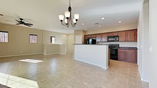 Photo #4: 6022383 Listing