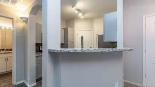 Photo #6: 6022628 Listing 