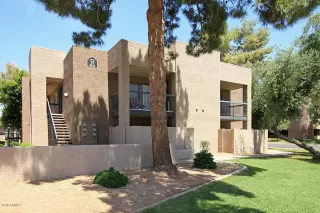 Photo #4: 6022693 Listing