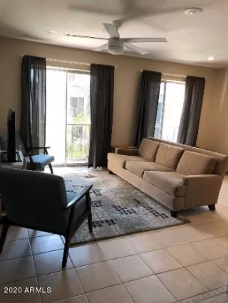 Photo #4: 6022722 Listing