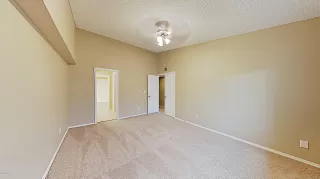 Photo #5: 6022786 Listing