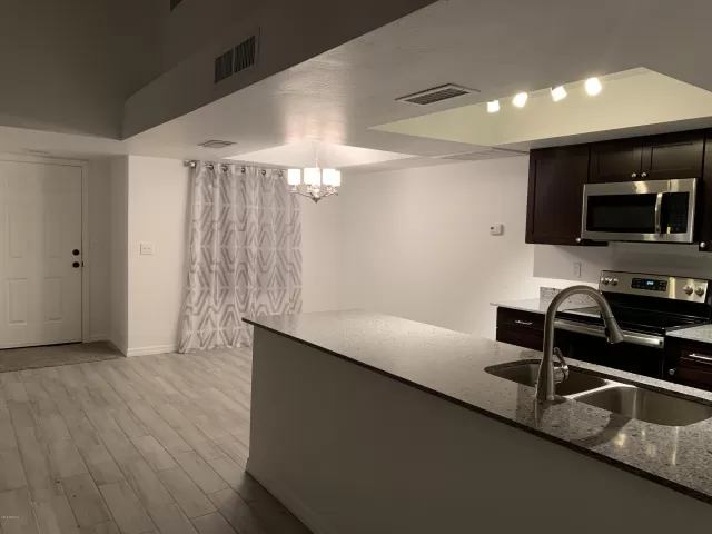 MLS: 6022912 Condo For Sale