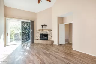 Photo #2: 6022962 Listing 