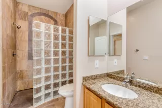 Photo #5: 6022962 Listing 