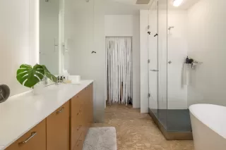 Photo #5: 6022975 Listing 