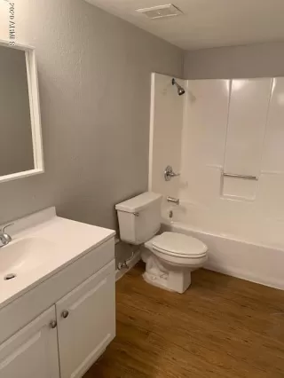 Photo #6: 6023017 Listing