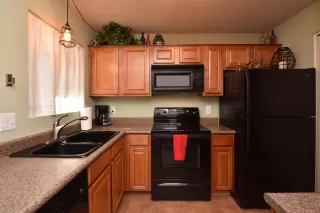 Photo #2: 6023144 Listing