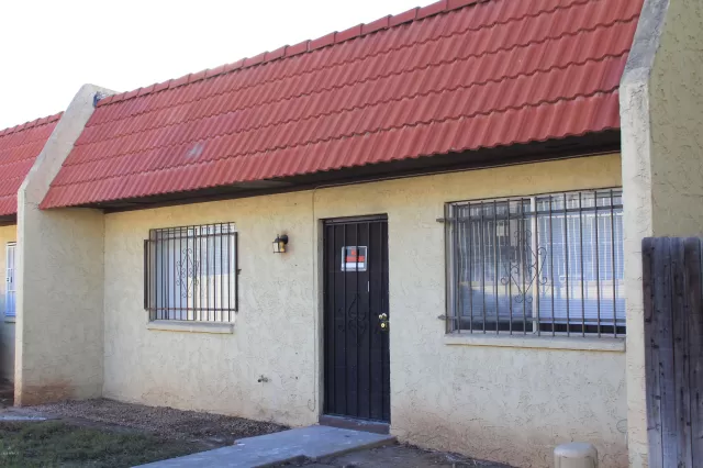 MLS: 6023714 Condo For Sale