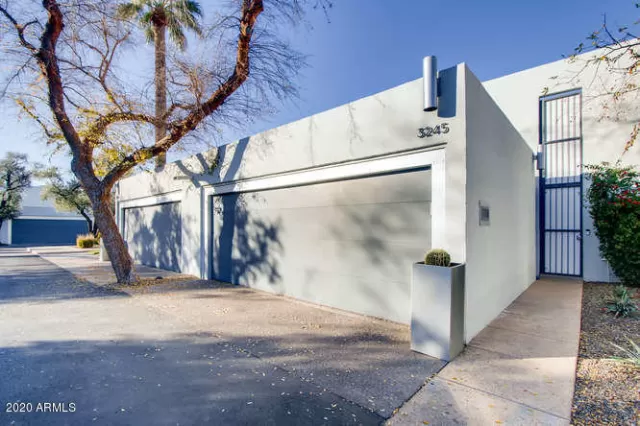 MLS: 6023745 Condo For Sale