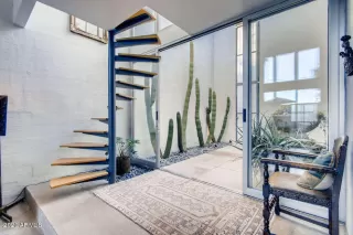 Photo #3: 6023745 Listing 