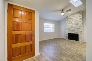 Photo #3: 6023916 Listing