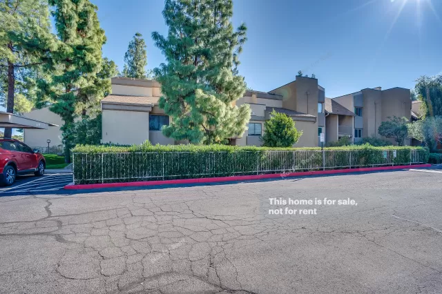 MLS: 6024174 Condo For Sale