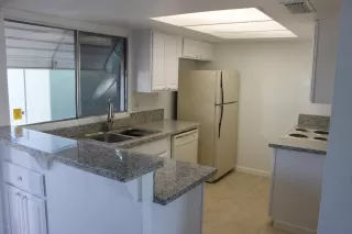 Photo #4: 6024225 Listing 