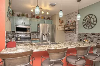 Photo #1: 6024287 Listing