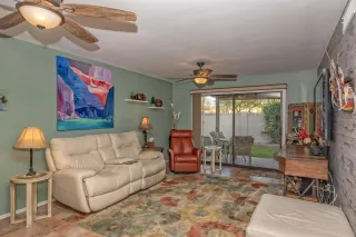 Photo #5: 6024287 Listing