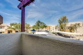 Photo #4: 6024696 Listing