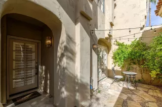 Photo #5: 6024702 Listing