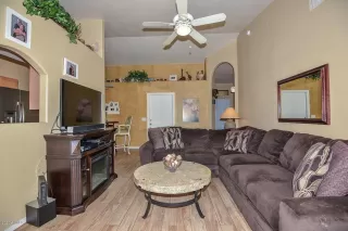 Photo #3: 6024778 Listing 