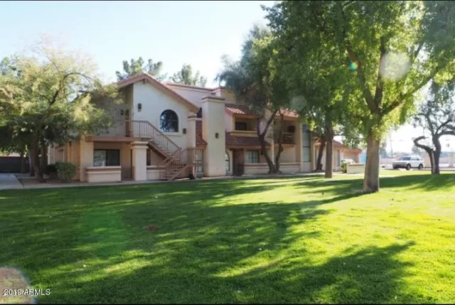 MLS: 6025160 Condo For Sale