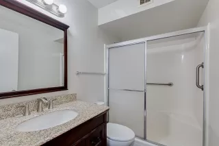 Photo #5: 6025175 Listing 