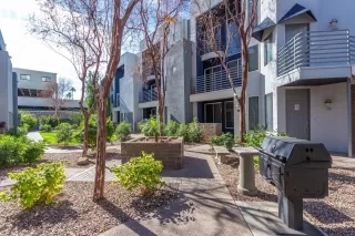 Photo #2: 6025177 Listing