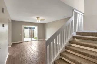 Photo #1: 6025191 Listing 