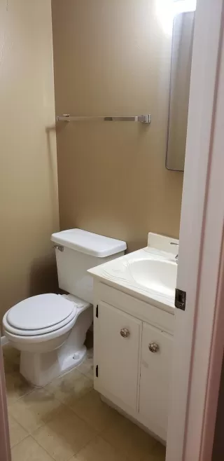 Photo #4: 6025459 Listing 