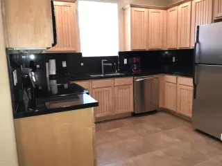 Photo #6: 6025555 Listing