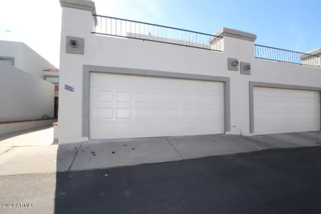 MLS: 6025579 Condo For Sale