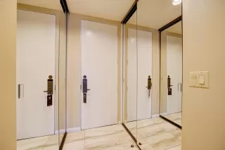 Photo #2: 6025687 Listing