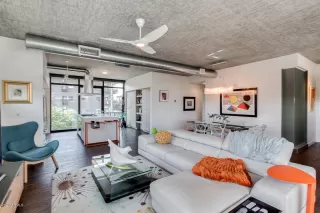 Photo #1: 6025741 Listing 