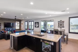 Photo #4: 6026048 Listing 