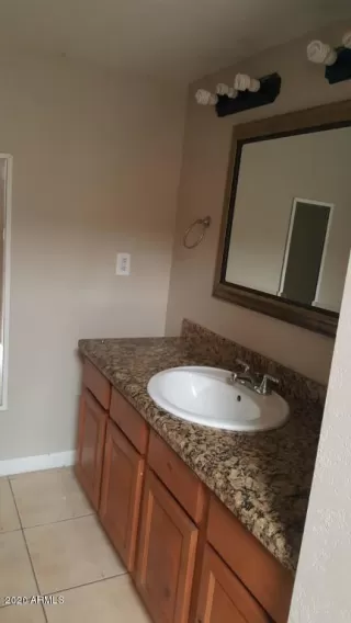 Photo #5: 6026448 Listing 