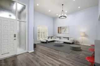 Photo #6: 6026615 Listing