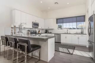 Photo #6: 6026752 Listing 