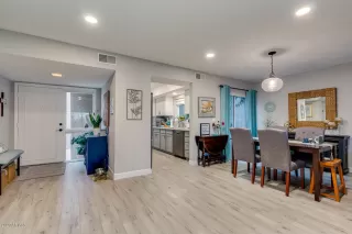 Photo #6: 6026817 Listing 